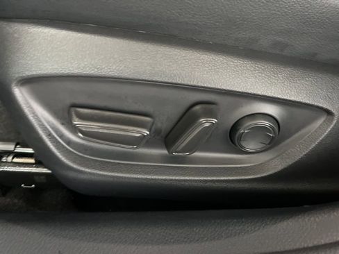 Used 2023 Toyota Camry SE w/ Cold Weather Package image 24