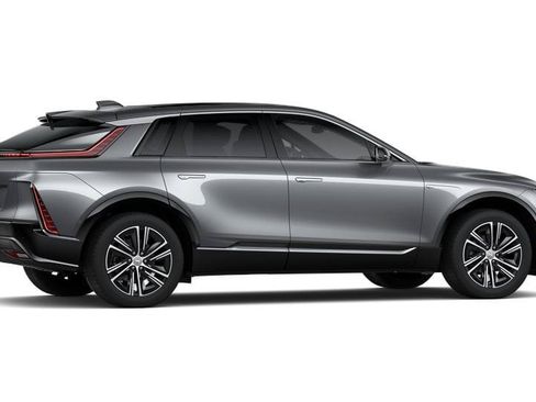 New 2027 Cadillac Lyriq Luxury RWD image 18