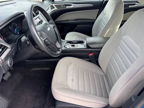 Used 2020 Ford Fusion S FWD image 13