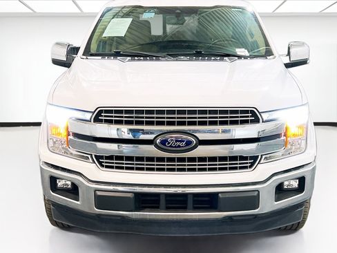 Used 2019 Ford F150 Lariat image 2