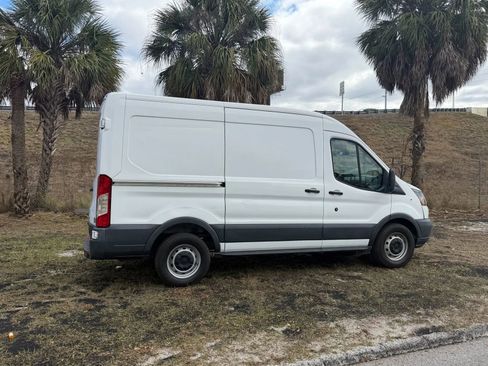 Used 2017 Ford Transit 150 130 Medium Roof image 30
