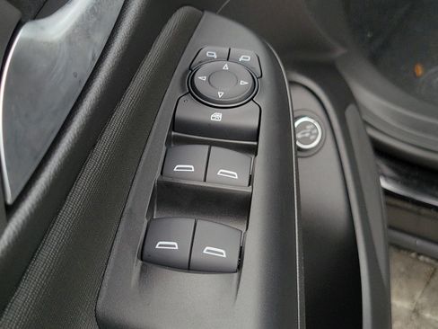 New 2026 Buick Envista Sport Touring w/ Convenience I Package FWD image 19