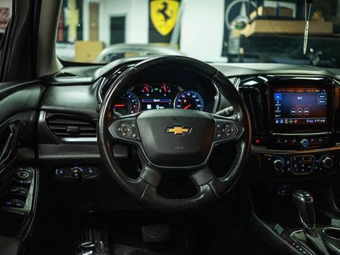 Used 2020 Chevrolet Traverse Premier w/ Redline Edition AWD/4WD image 16