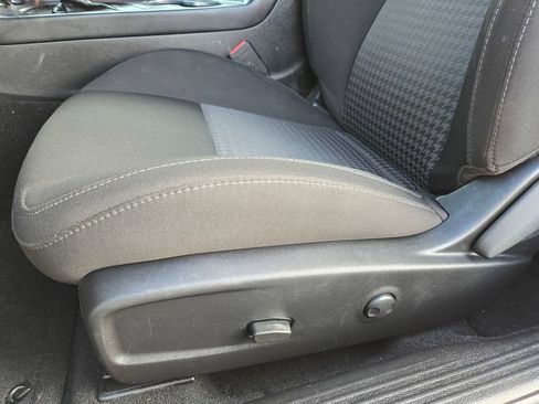 Used 2022 Dodge Challenger R/T image 19