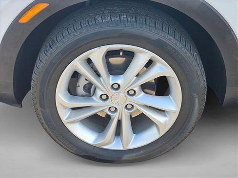 Used 2022 Buick Encore GX Preferred w/ Cold Weather Comfort Package AWD/4WD image 21