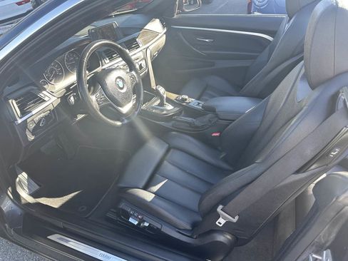 Used 2017 BMW 430i Convertible image 12