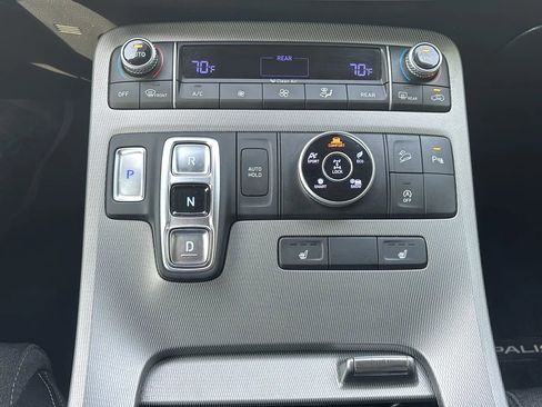 Used 2022 Hyundai Palisade SEL w/ Convenience Package AWD/4WD image 12