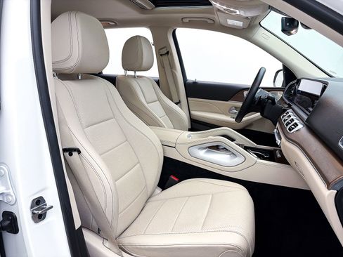 Used 2022 Mercedes-Benz GLE 350 4MATIC w/ 3rd Row Seat Package image 37