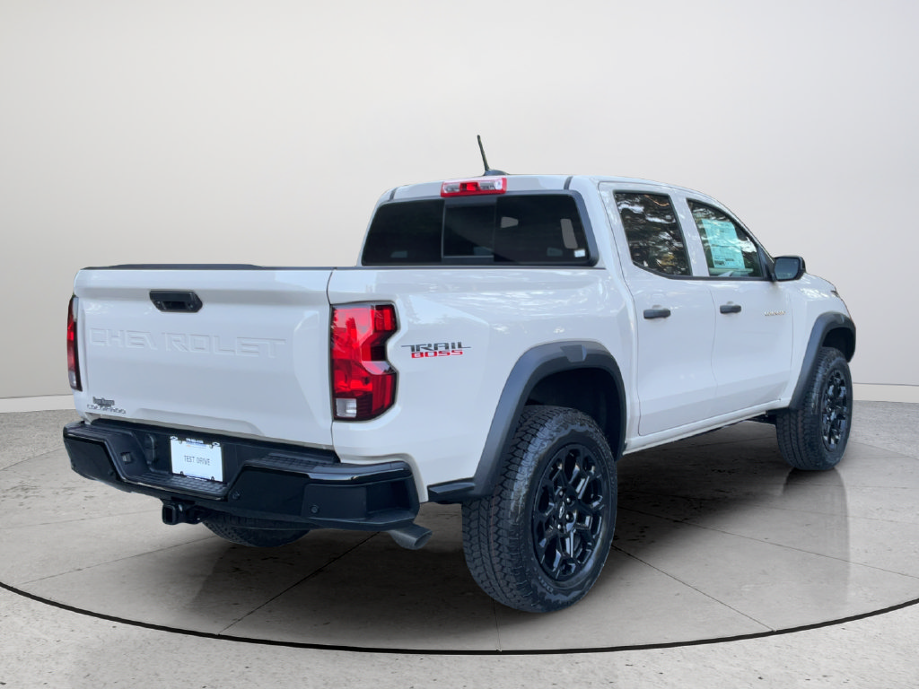 New 2026 Chevrolet Colorado Trail Boss AWD/4WD image 5