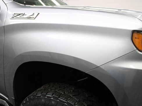 Used 2022 Chevrolet Silverado 1500 RST image 27