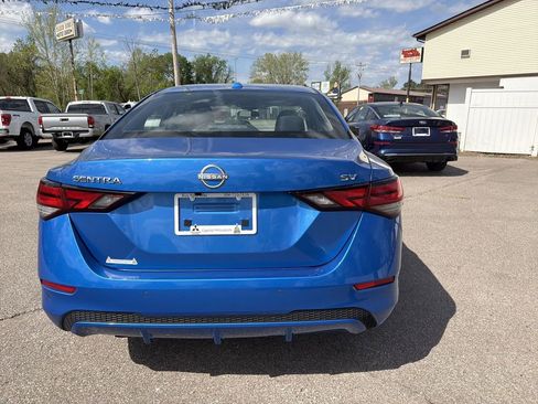 Used 2024 Nissan Sentra SV FWD image 5
