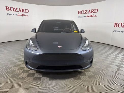 Used 2023 Tesla Model Y Long Range image 2