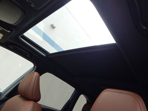 Certified 2025 Subaru Forester Touring image 15