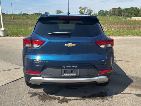 Used 2021 Chevrolet TrailBlazer LT w/ Convenience Package AWD/4WD image 4