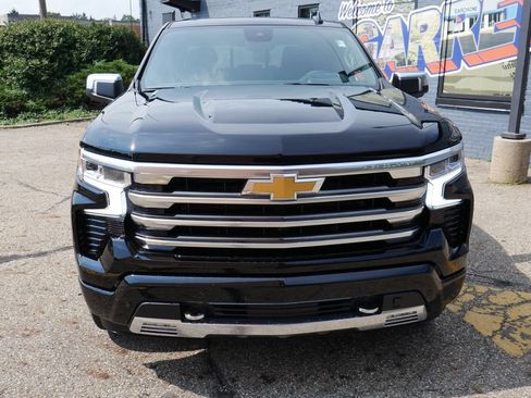 New 2026 Chevrolet Silverado 1500 High Country AWD/4WD image 2