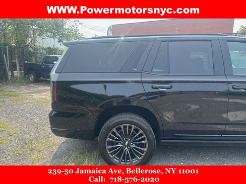 Used 2025 Cadillac Escalade Sport Platinum AWD/4WD image 6