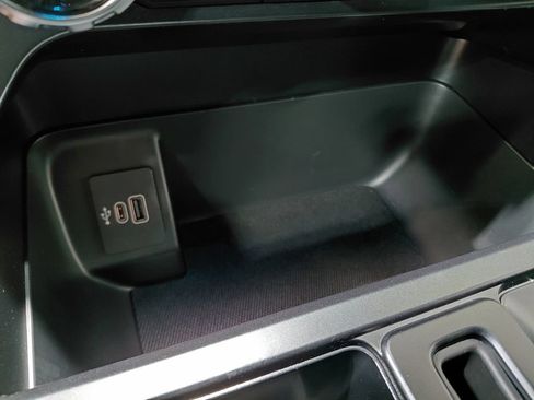 Certified 2025 Ford F150 Tremor AWD/4WD image 35