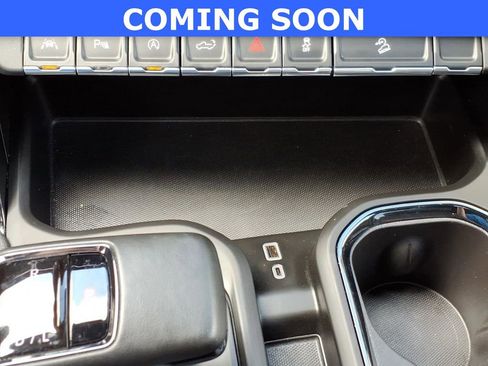 Used 2024 GMC Sierra 1500 AT4 w/ Technology Package AWD/4WD image 20