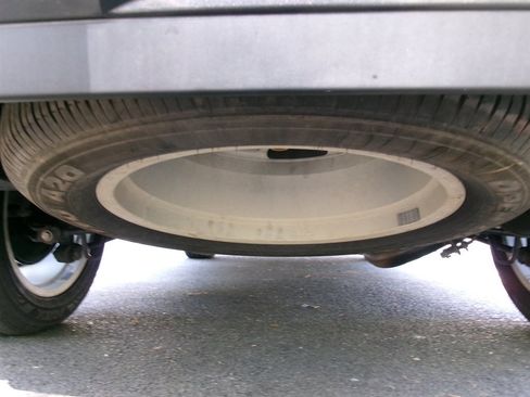 Used 2010 Toyota Highlander Limited image 42