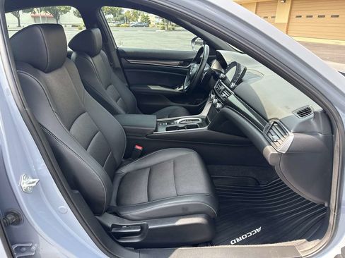 Used 2022 Honda Accord Sport image 19