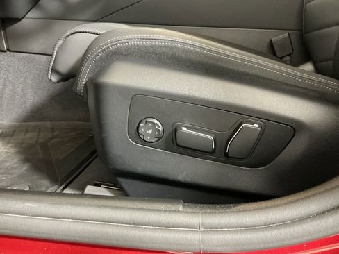 Certified 2024 BMW 540i xDrive 540i xDrive w/ Premium Package image 24