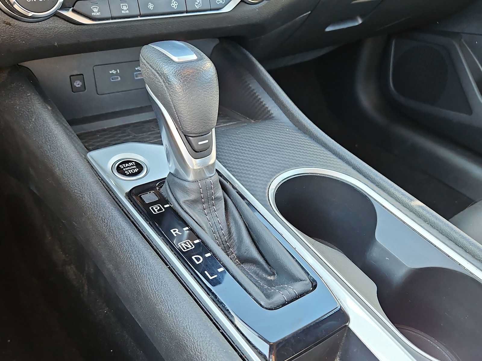 Used 2025 Nissan Altima 2.5 SV w/ SV Special Edition Package FWD image 26
