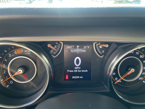 Used 2023 Jeep Wrangler Sport S image 12