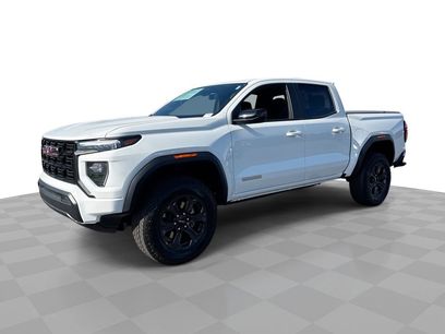 Used 2025 GMC Canyon Elevation