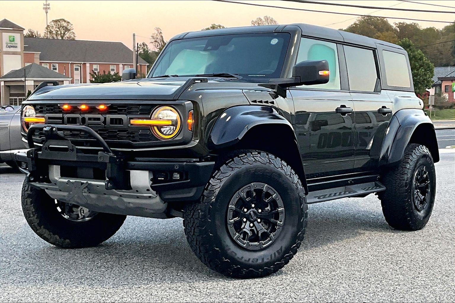 Used 2024 Ford Bronco Raptor w/ Interior Carbon Fiber Pack 6 AWD/4WD image 3