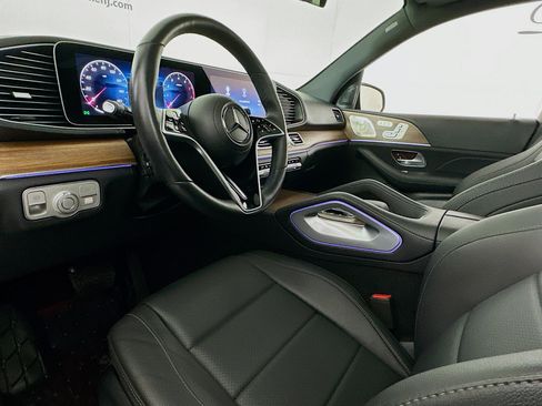 Used 2025 Mercedes-Benz GLE 450 4MATIC image 7