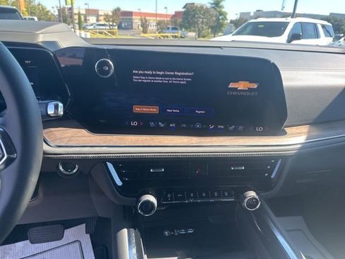 New 2026 Chevrolet Suburban High Country w/ Sun And Tow Package image 22