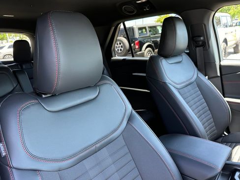 New 2026 Ford Explorer ST-Line RWD image 17