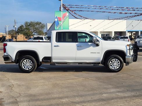 Used 2020 Chevrolet Silverado 2500 LTZ w/ LTZ Convenience Package image 8