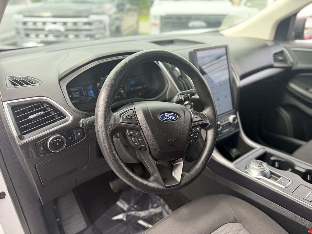 Certified 2023 Ford Edge SE AWD/4WD image 14