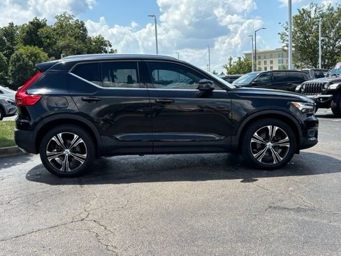 Used 2019 Volvo XC40 T5 Inscription AWD/4WD image 14