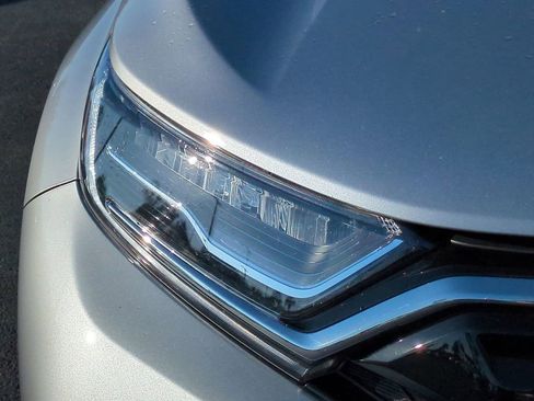 Used 2022 Honda CR-V Touring image 10