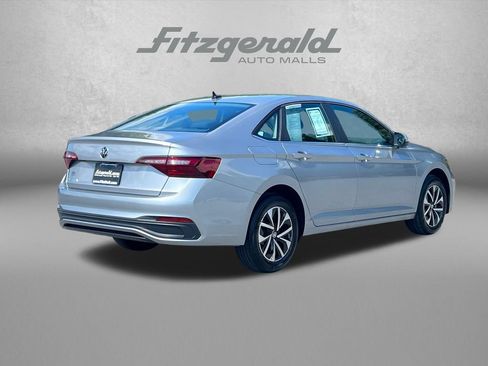 Used 2023 Volkswagen Jetta S FWD image 7