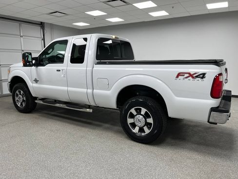 Used 2014 Ford F250 Lariat w/ Lariat Interior Package AWD/4WD image 7