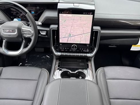 New 2026 GMC Yukon Elevation image 15