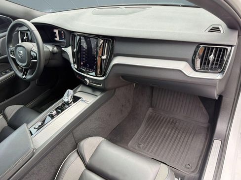 Certified 2024 Volvo S60 B5 Plus w/ Climate Package FWD image 31