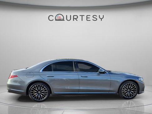 Used 2021 Mercedes-Benz S 580 4MATIC Sedan image 8