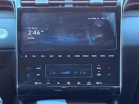 Used 2022 Hyundai Santa Cruz Limited image 14