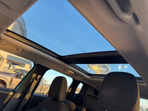 Used 2021 Jeep Renegade Latitude image 11