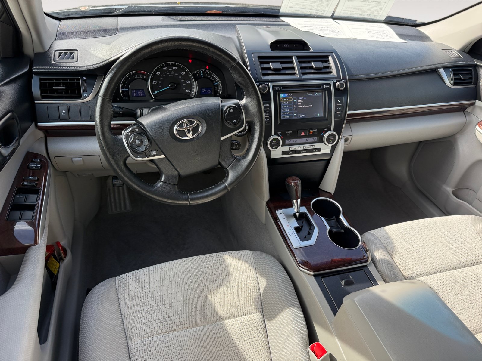 Used 2012 Toyota Camry XLE w/ Convenience Pkg FWD image 15