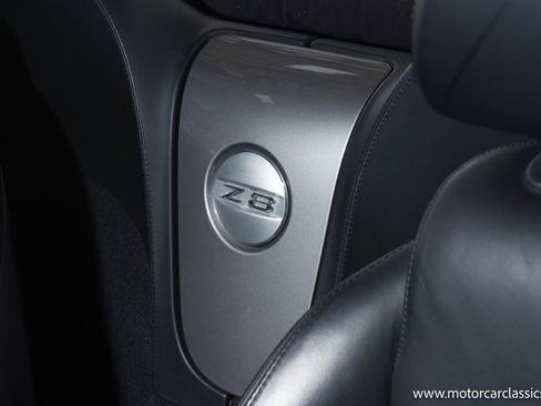 Used 2001 BMW Z8 image 35