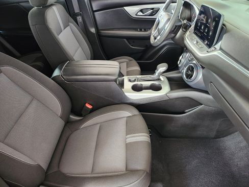 Certified 2025 Chevrolet Blazer LT AWD/4WD image 15