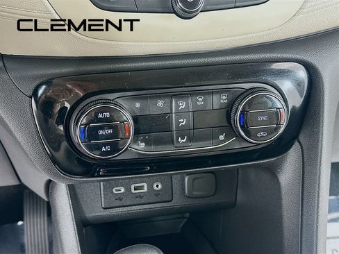 Used 2023 Buick Encore GX Select FWD image 22