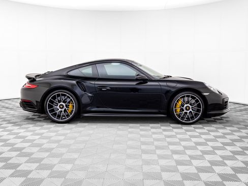 Used 2017 Porsche 911 Turbo S image 7