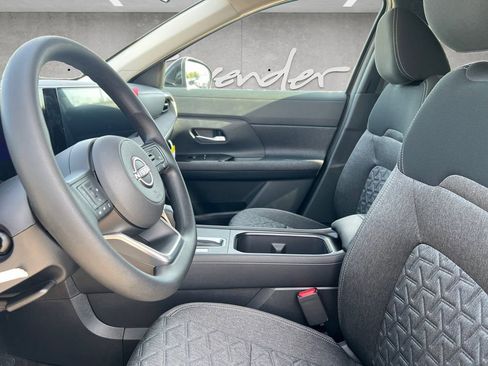 New 2026 Nissan Kicks SV image 19