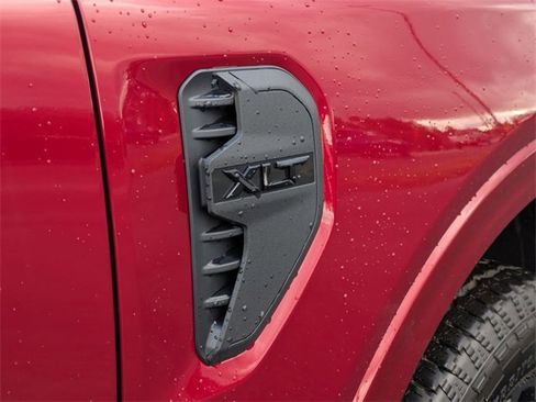 New 2025 Ford Ranger XLT w/ Equipment Group 301A High image 39